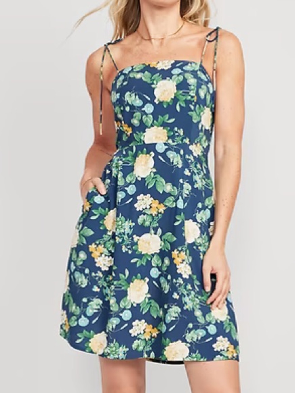 Old Navy Women M Petite Blue Floral Pockets Fit & Flare Tie-Strap Mini Dress